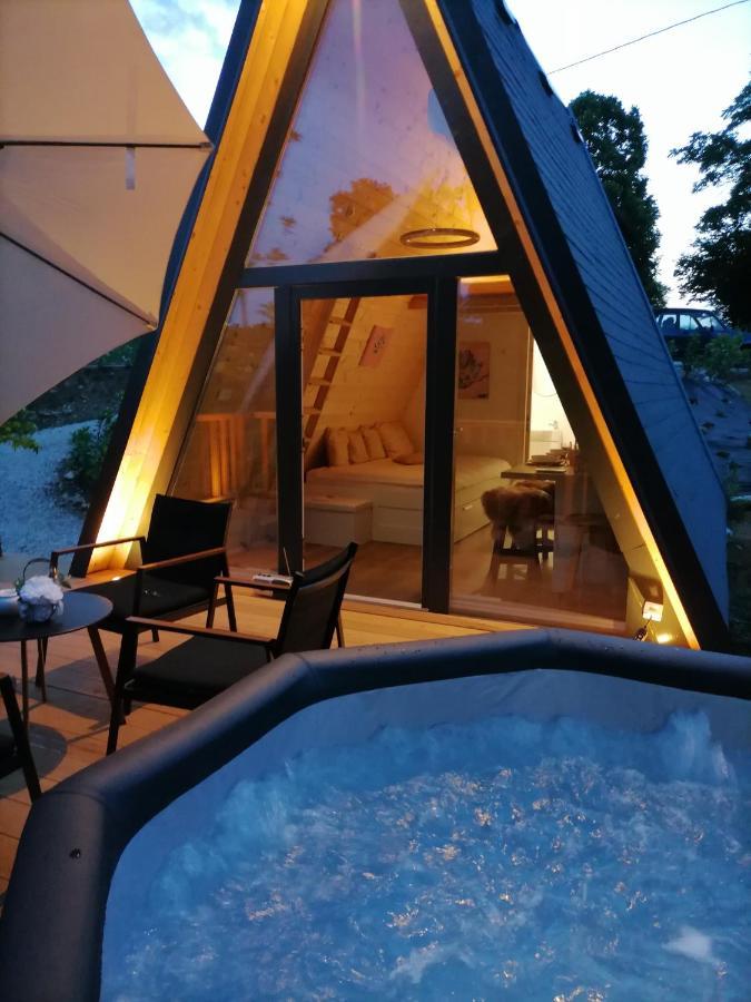 Glamping Holiday House With Hot Tub And Sauna- Hisa Oddiha Smarjeske Toplice Exterior foto