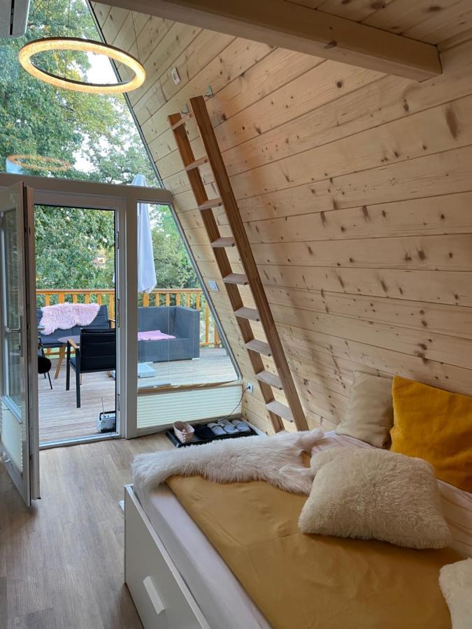 Glamping Holiday House With Hot Tub And Sauna- Hisa Oddiha Smarjeske Toplice Exterior foto